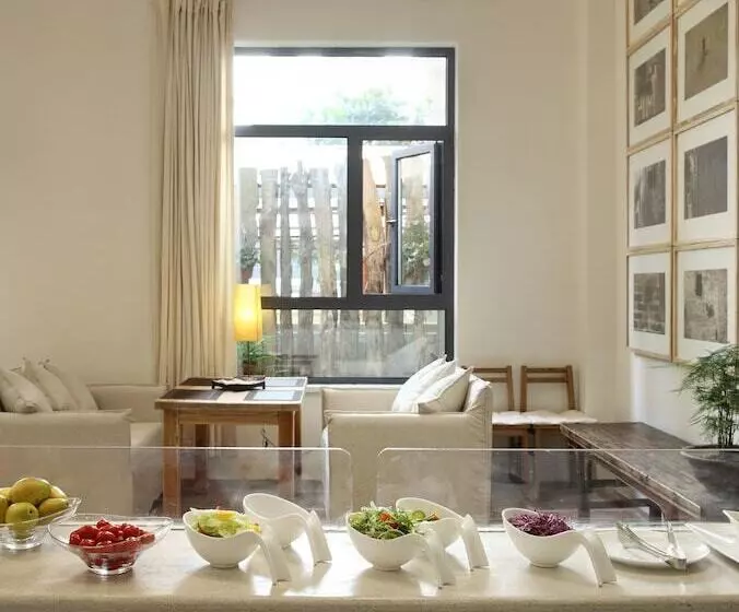 Hotelli Luoyangyushe Boutique