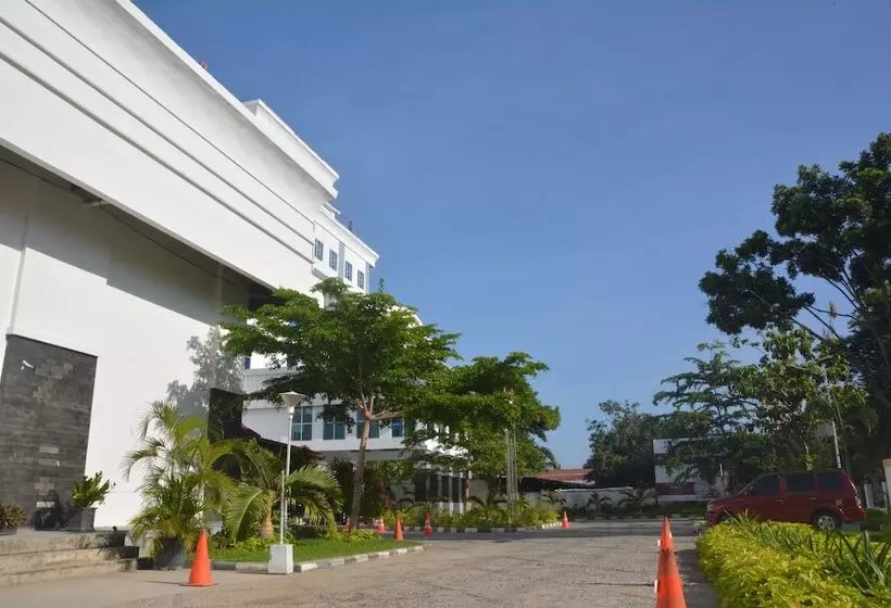 Hotelli Tc Damhil Ung