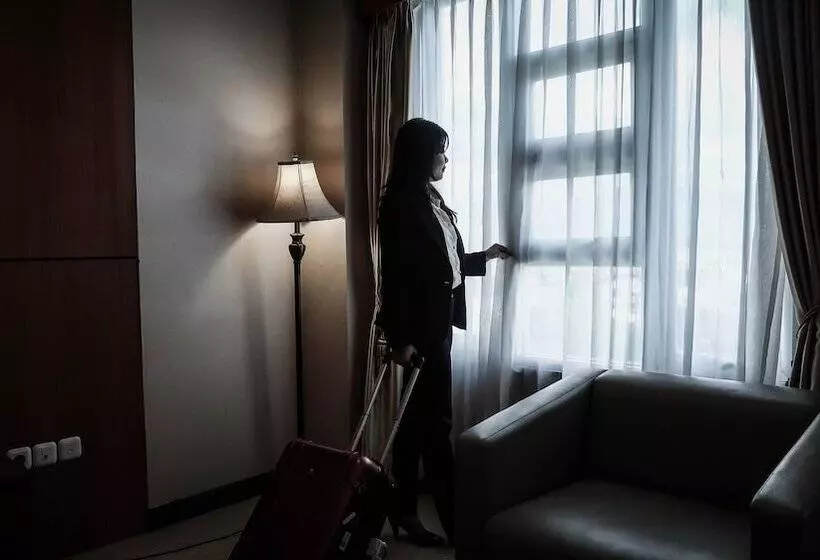 Hotelli Tc Damhil Ung