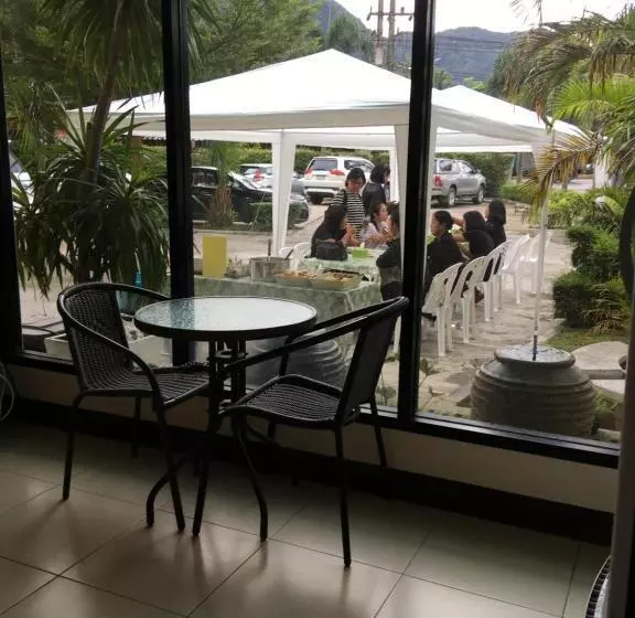 ホテル T.p. Place