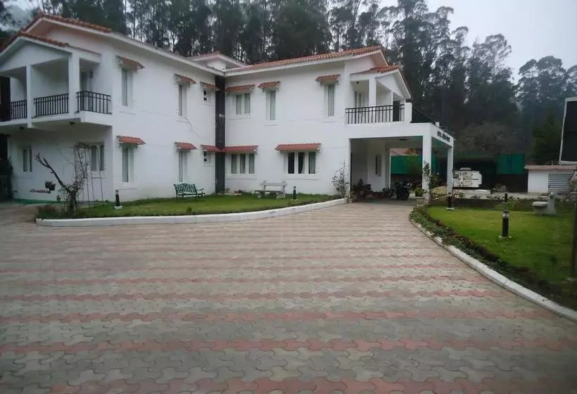 Fab Green Forest Resort