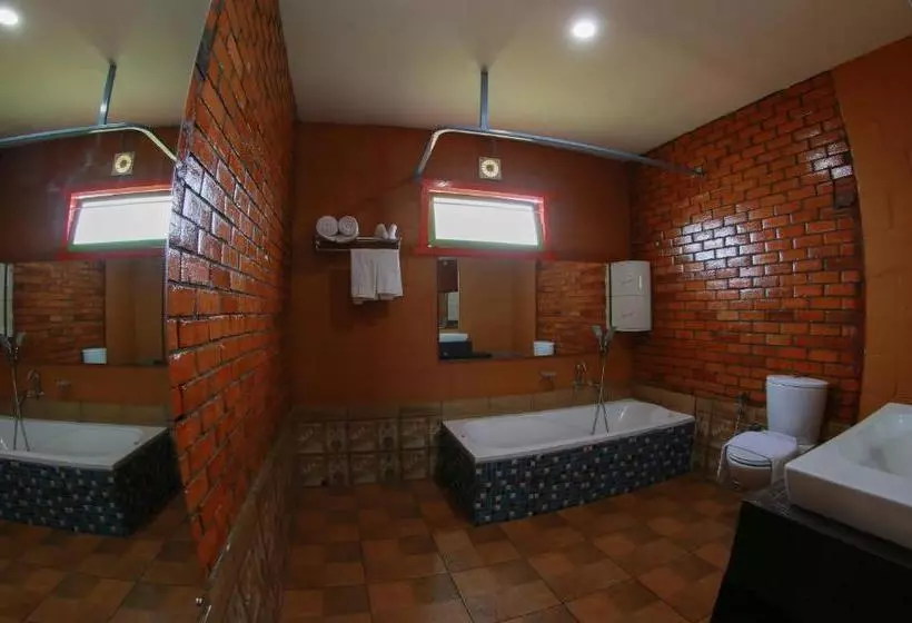 Woodgreens Heritage Resorts