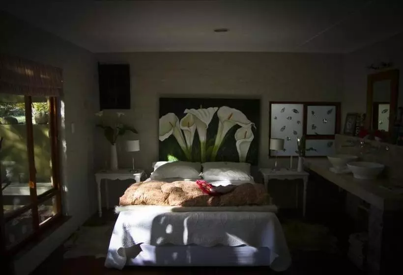 ベッドアンドブレックファースト Aasvoelkrans Guest Farm