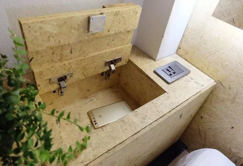 Hugger Hostel