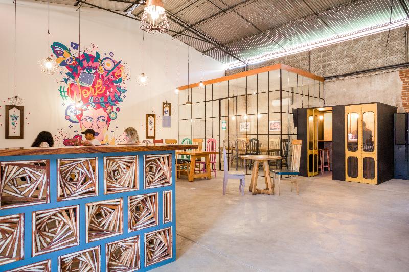 هاستل Socialtel Antigua Formerly Selina Antigua