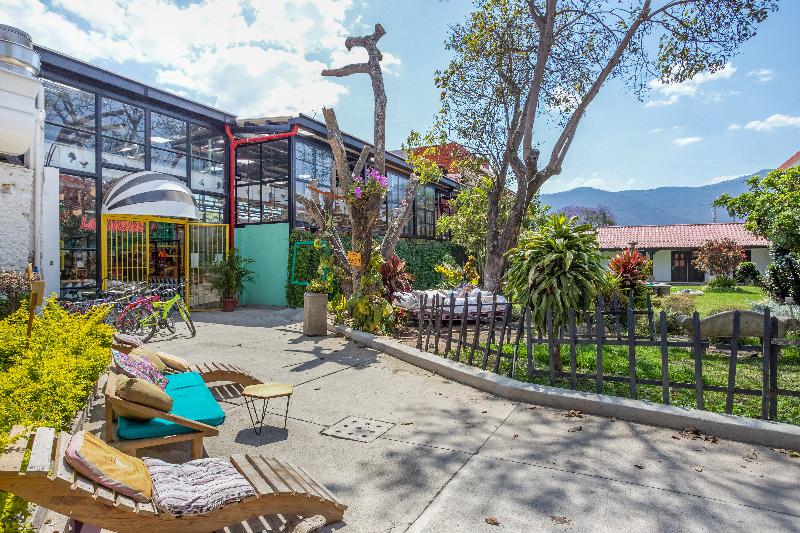 هاستل Socialtel Antigua Formerly Selina Antigua