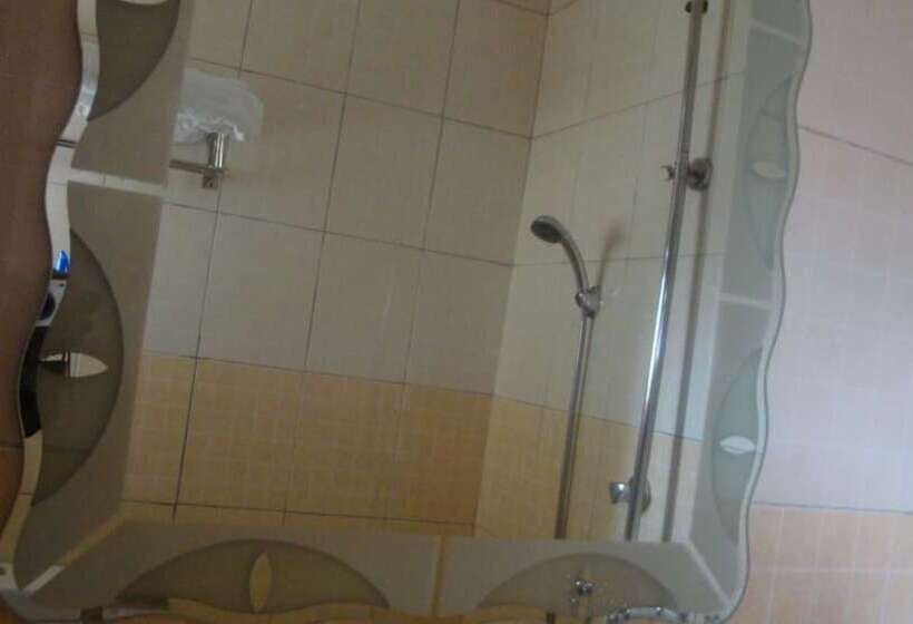 Eastern Route Hotel Kireka