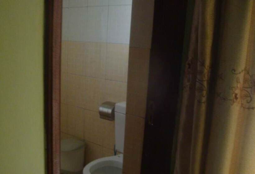 Eastern Route Hotel Kireka