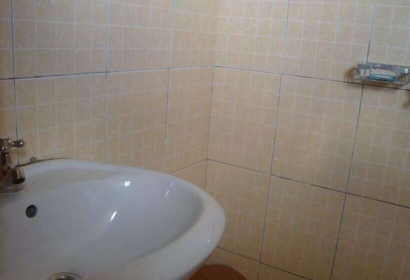 Eastern Route Hotel Kireka