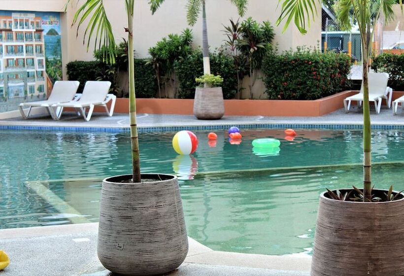 فندق Aurora Resort