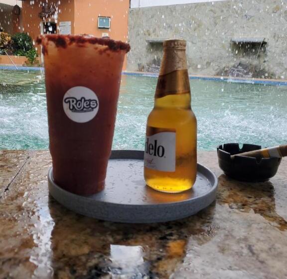 فندق Aurora Resort