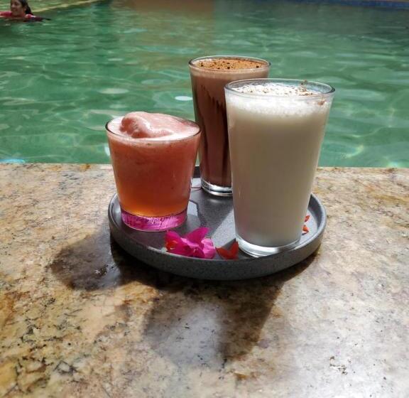 فندق Aurora Resort