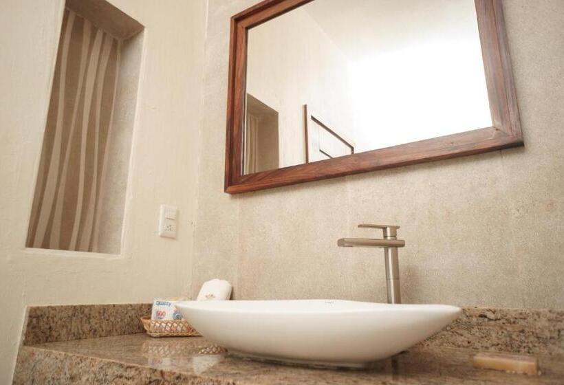 فندق Aurora Resort