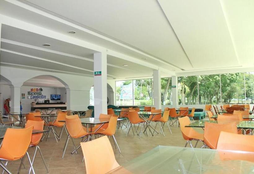 هتل Hacienda Campestre