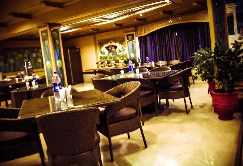 Hotel Metropole