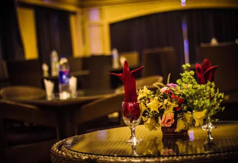 Hotel Metropole