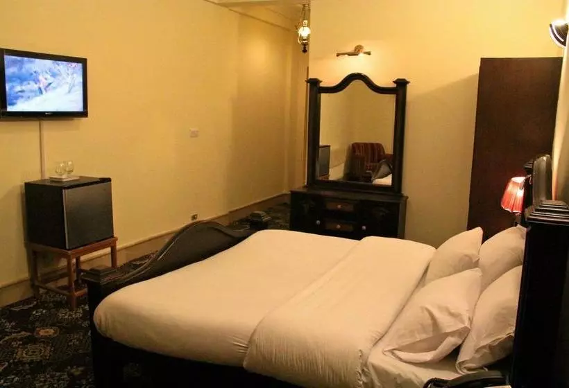 Hotel Metropole