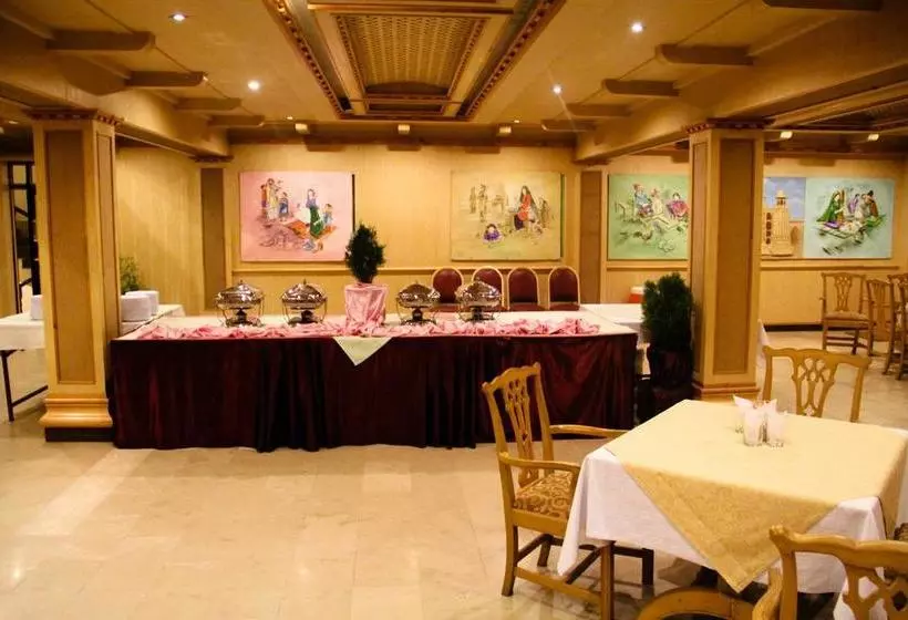 Hotel Metropole