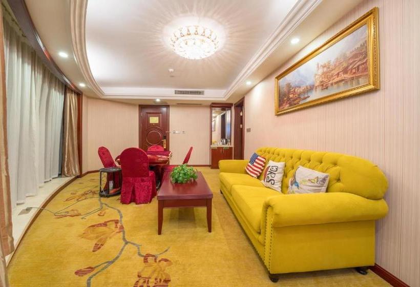 호텔 Ramada Encore York