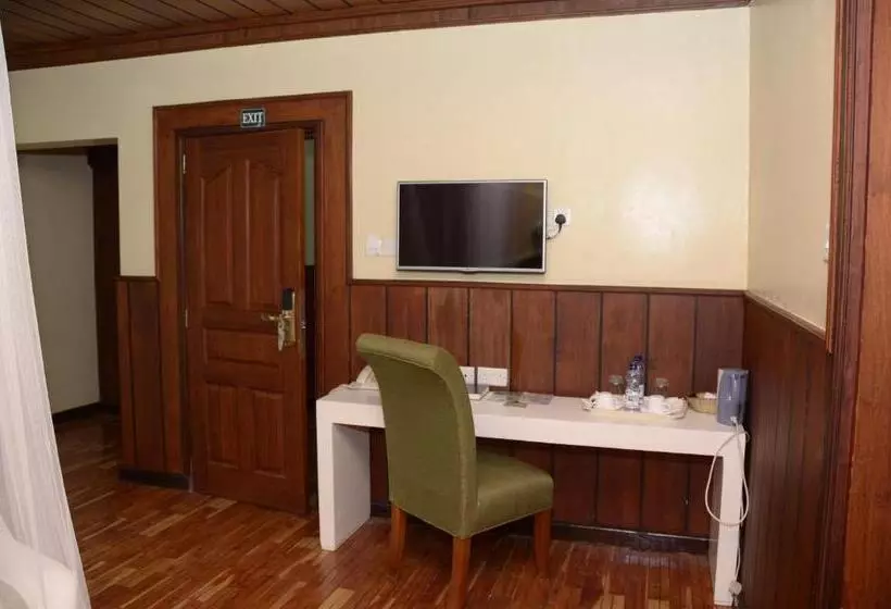 The Noble Hotel & Conference Centre