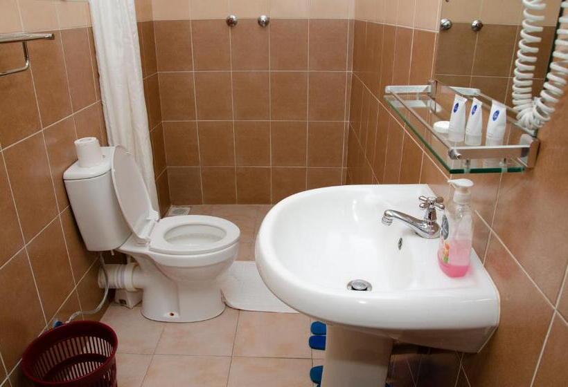 The Noble Hotel & Conference Centre