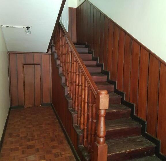 The Noble Hotel & Conference Centre