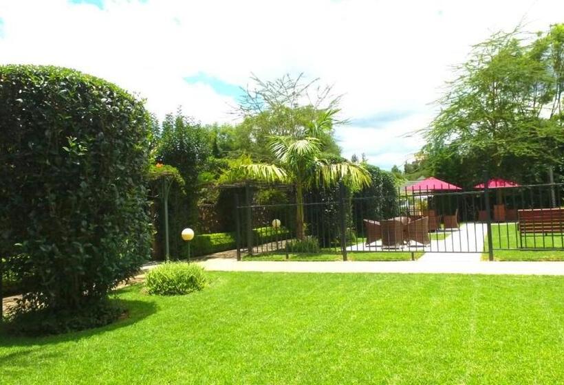 The Noble Hotel & Conference Centre