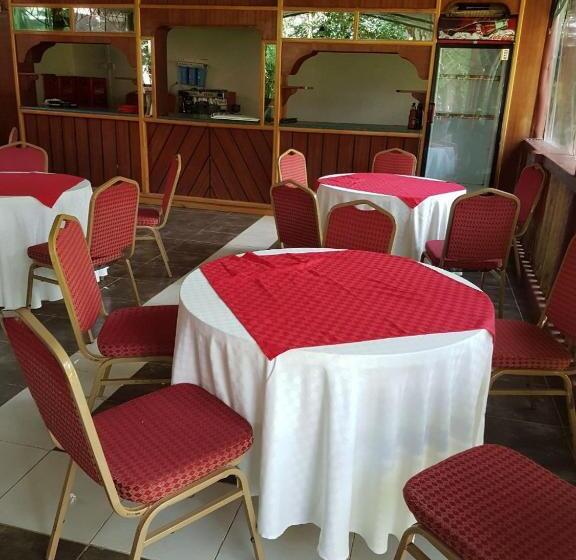 The Noble Hotel & Conference Centre