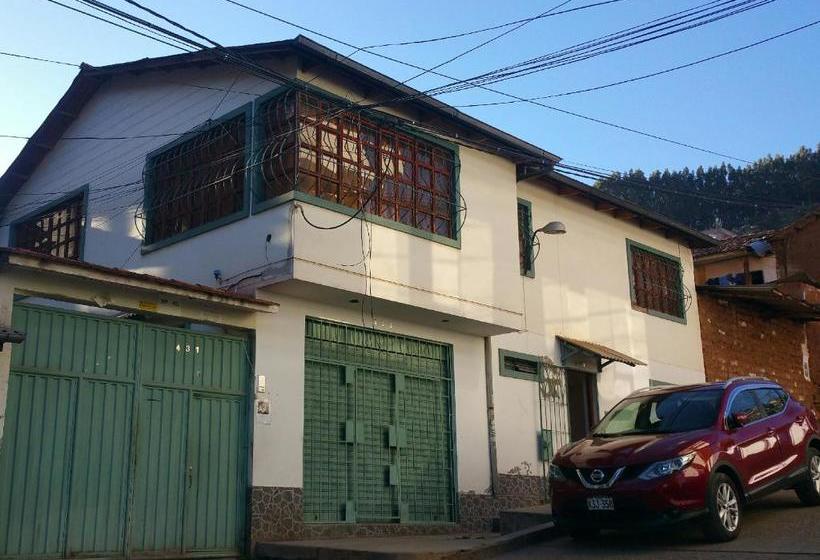 Casona Pumacahua  Hostel
