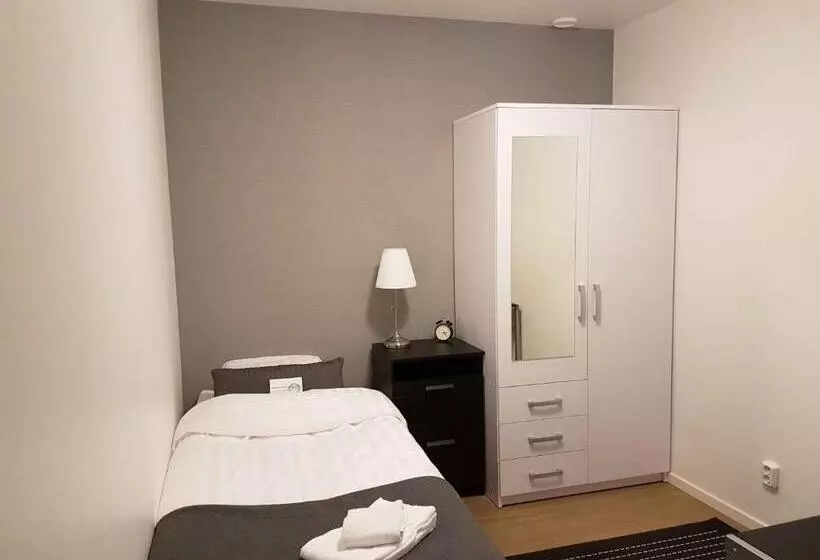 ユースホステル Spirans Rum Och Logi