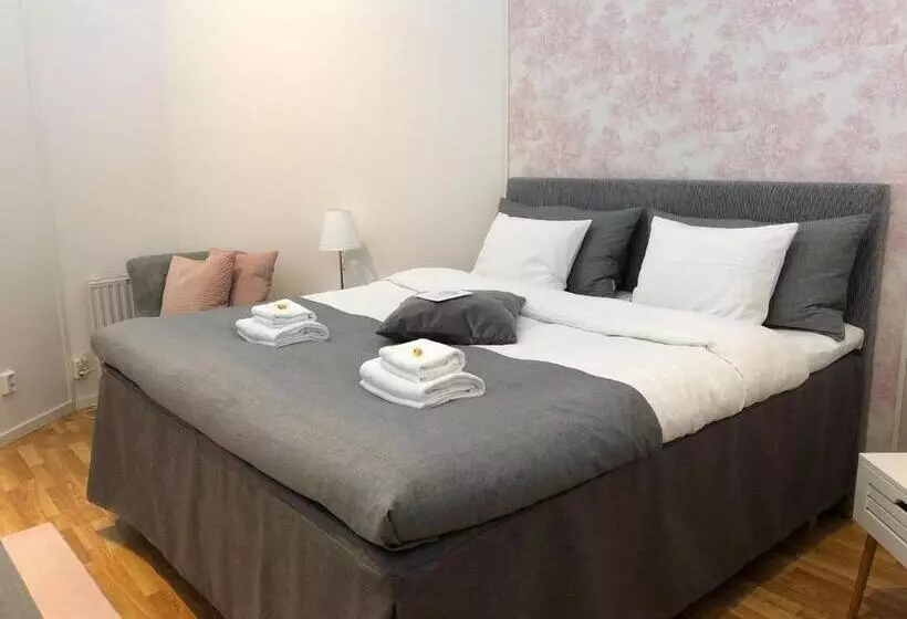 ユースホステル Spirans Rum Och Logi