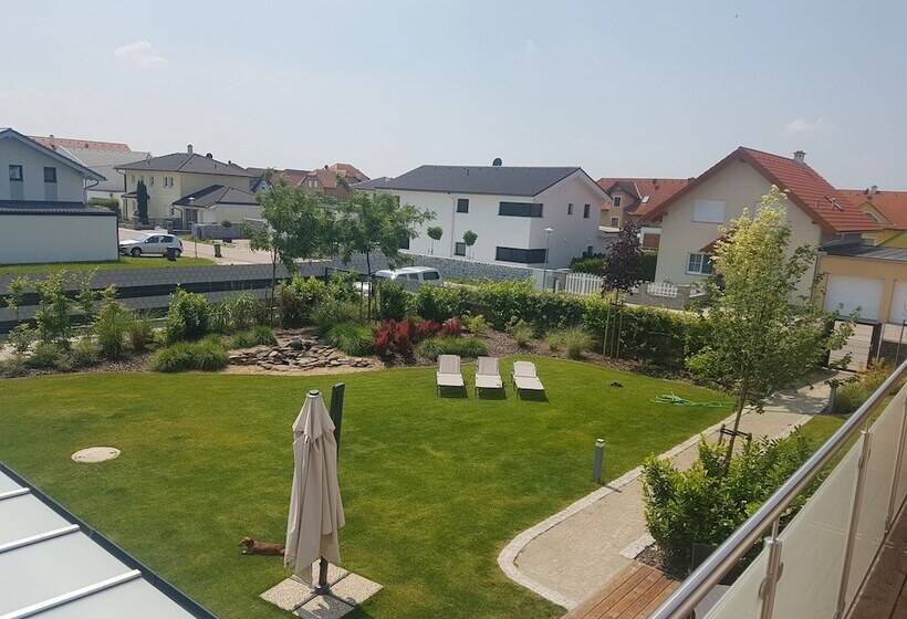 住宿加早餐 Pension Laa Natura