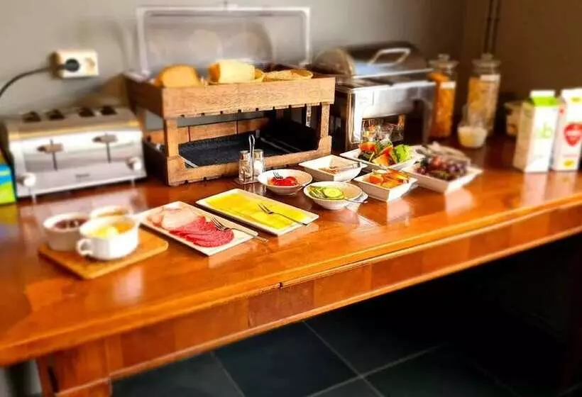 تختخواب و صبحانه ármót Guesthouse