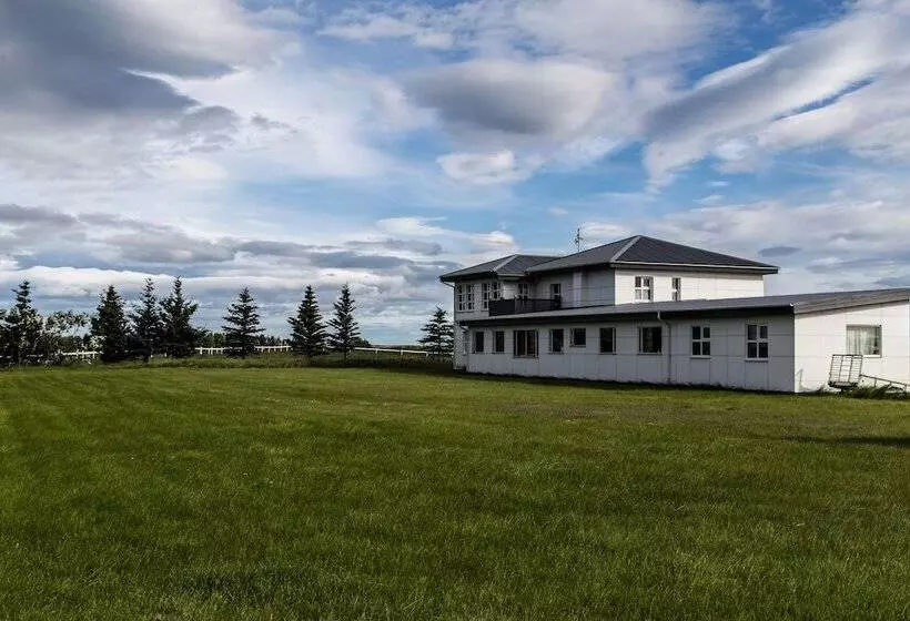 تختخواب و صبحانه ármót Guesthouse
