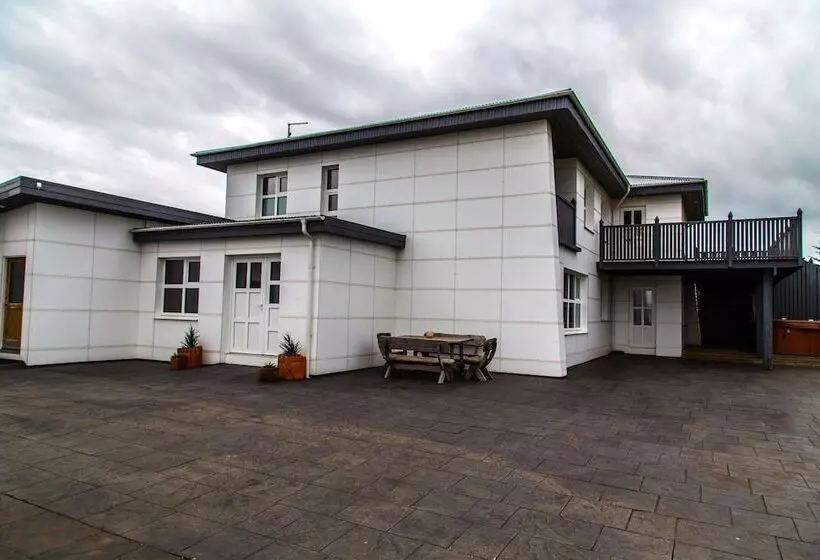تختخواب و صبحانه ármót Guesthouse