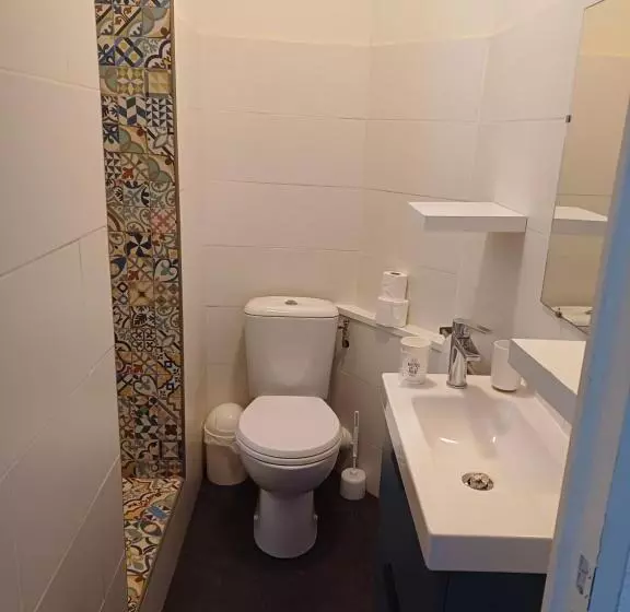 Hotelli Hôtel De La Mer