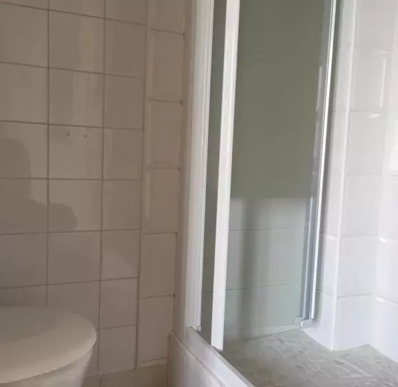 Hotelli Hôtel De La Mer