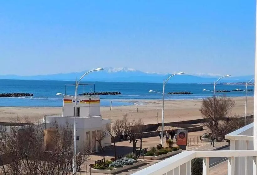 Hotelli Hôtel De La Mer