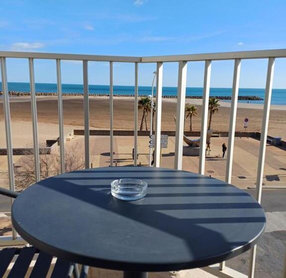 בית מלון כפרי Hôtel De La Mer