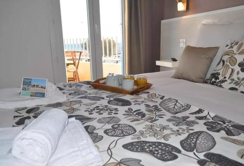 Hotelli Hôtel De La Mer