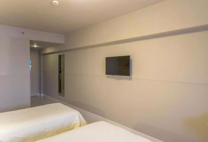 ホテル Jinjiang Inn Wuhan Nanhu Ping An Road