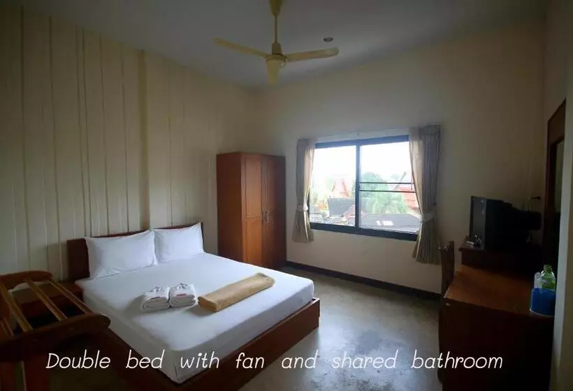 هتل Myplace@surat