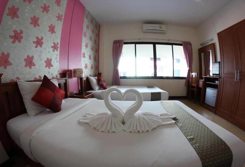 호텔 Myplace@surat