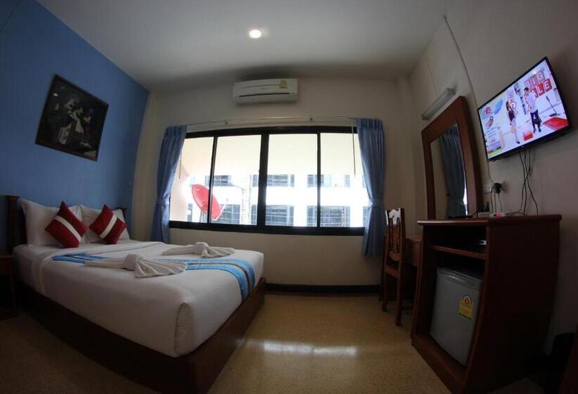 호텔 Myplace@surat