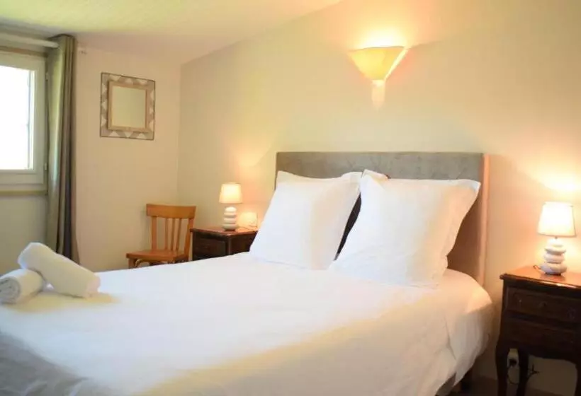 ホテル Source De La Vallée