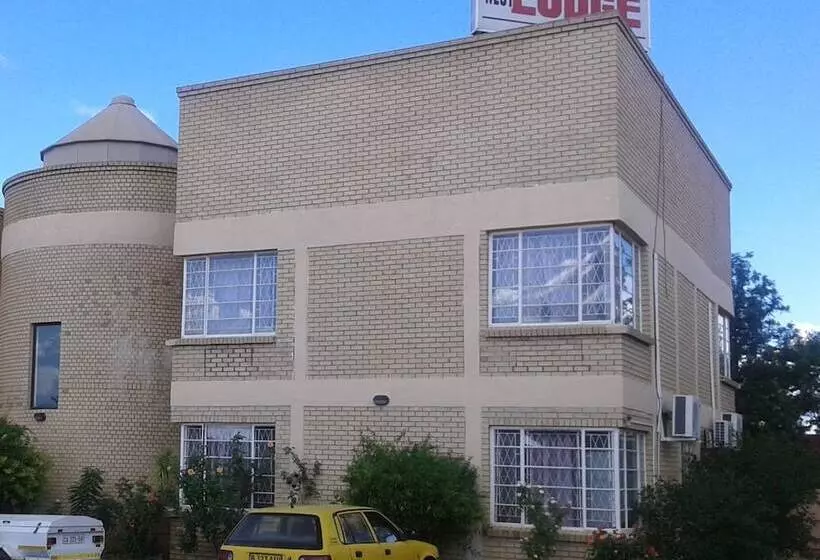 هتل The Nest Lodge