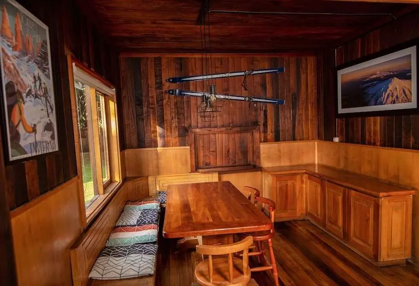 Lucky's Hostel
