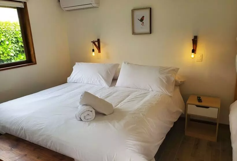Lucky's Hostel