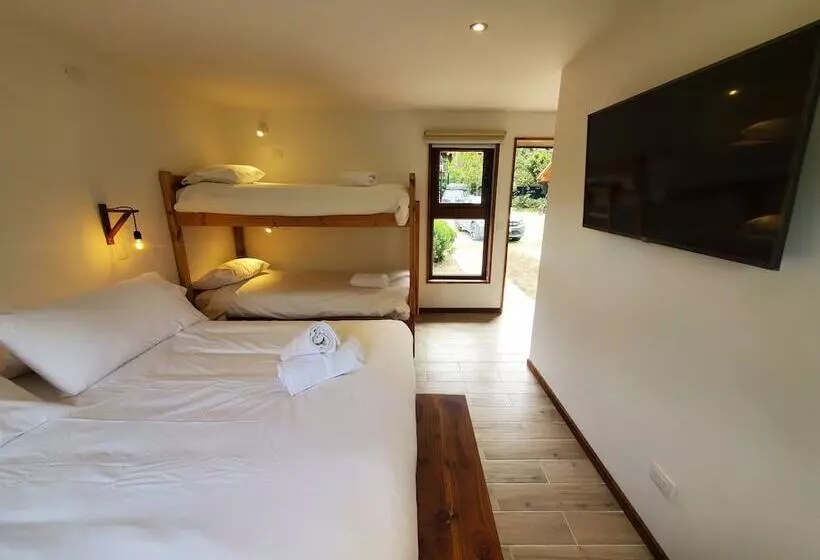 Lucky's Hostel