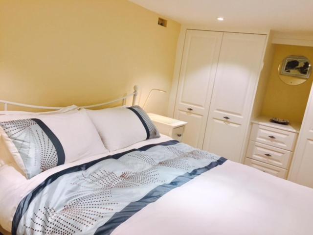 Bed and Breakfast The Old Bookshop